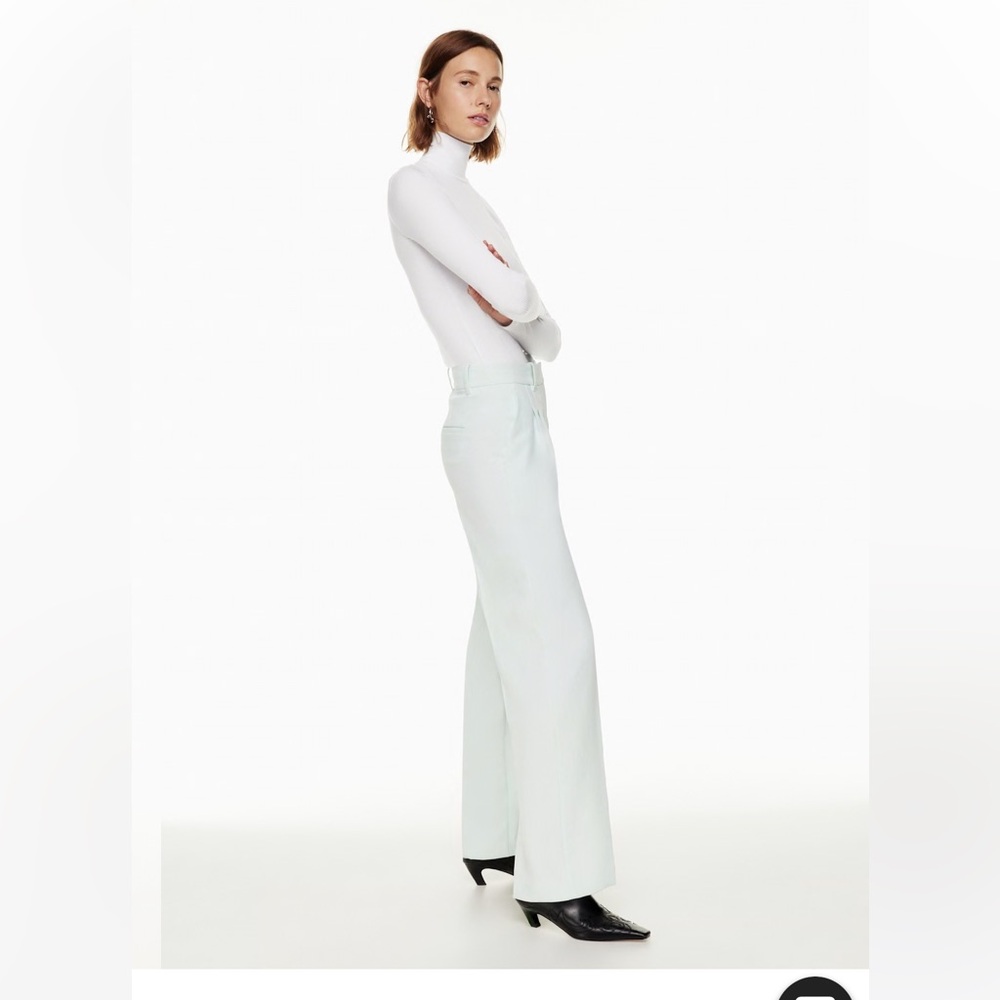 Aritzia White Only Turtleneck NWOT medium - Picture 7 of 8